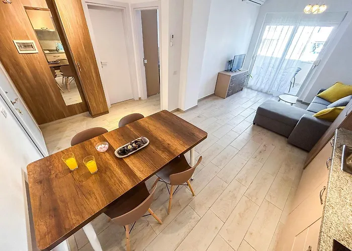 Crystal Shore D18 Appartement